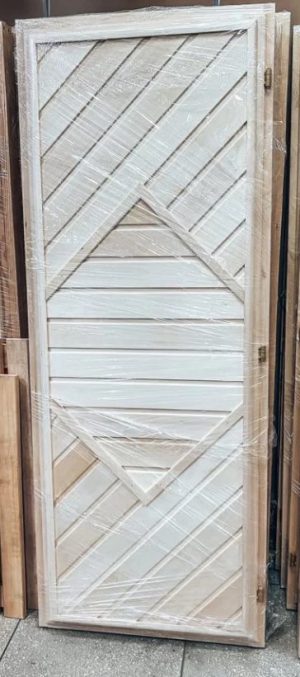 Дверь глухая коробка липа 190х70