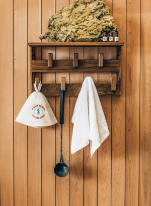 Вешалка Woodson Семирамида 34х60, дуб